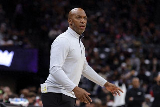 常规赛-骑士大胜猛龙30分 步行者逆转力克活塞