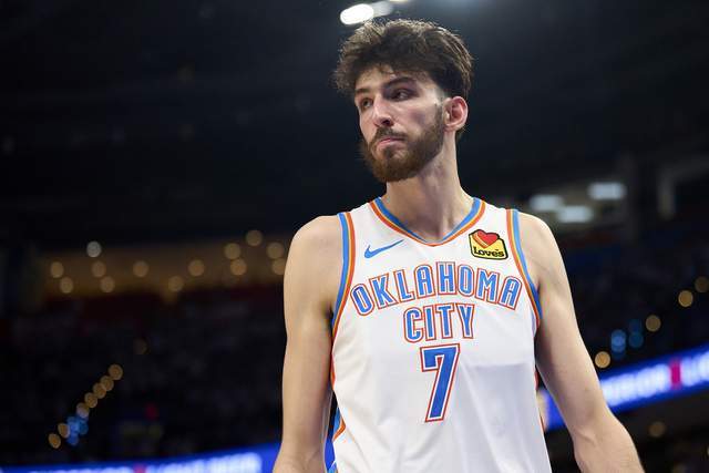 骑士克76人开季13连胜 唐斯46+10尼克斯负公牛